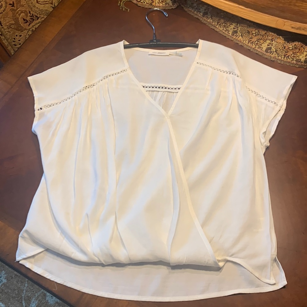 Blu Pepper- White Blouse